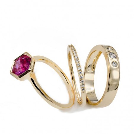 Anillos con piedras pack de tres tono fucsia y circonita