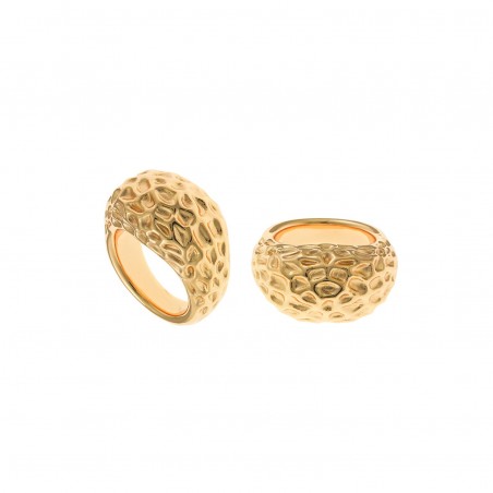 Anillo de Plata Salvatora con Chapado Dorado Ancho Martilleado 